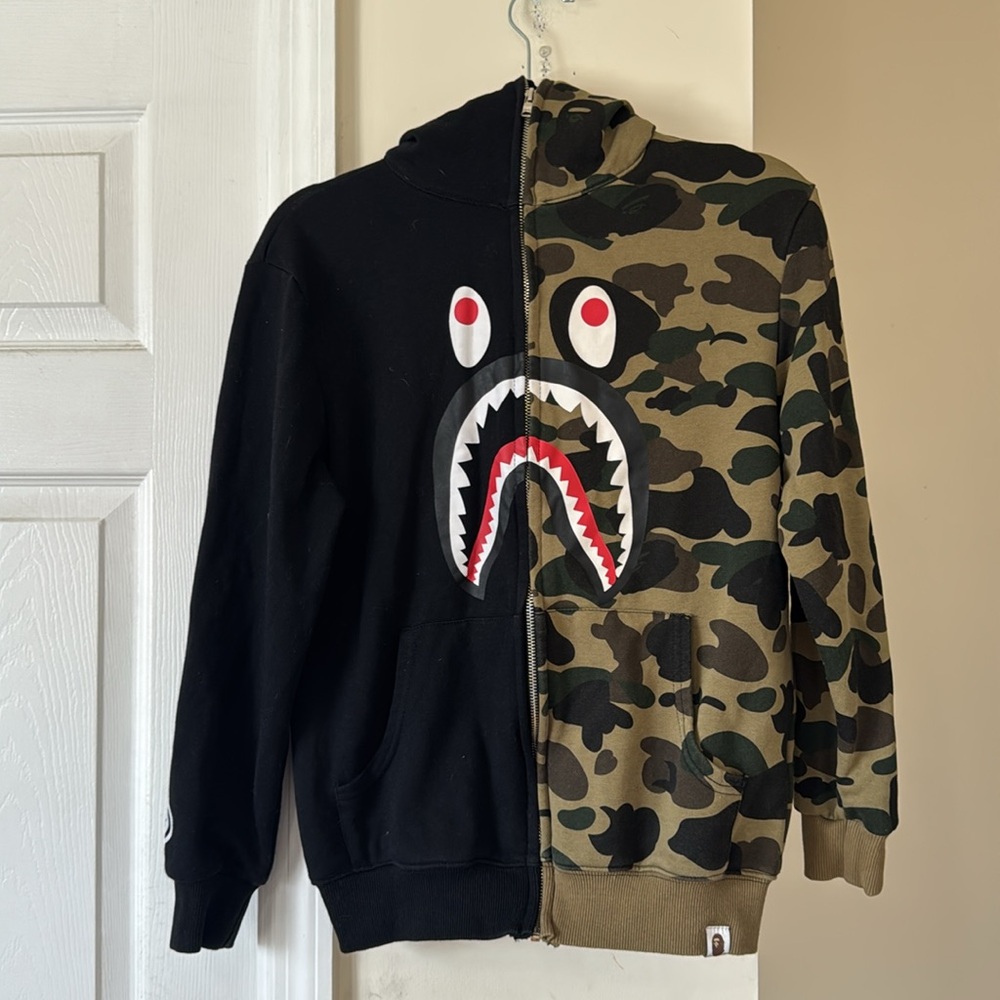 Hoodie - Picture 2 of 12